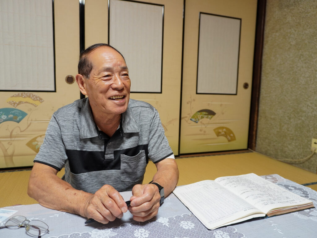 笑顔でお話しする博幸さん
